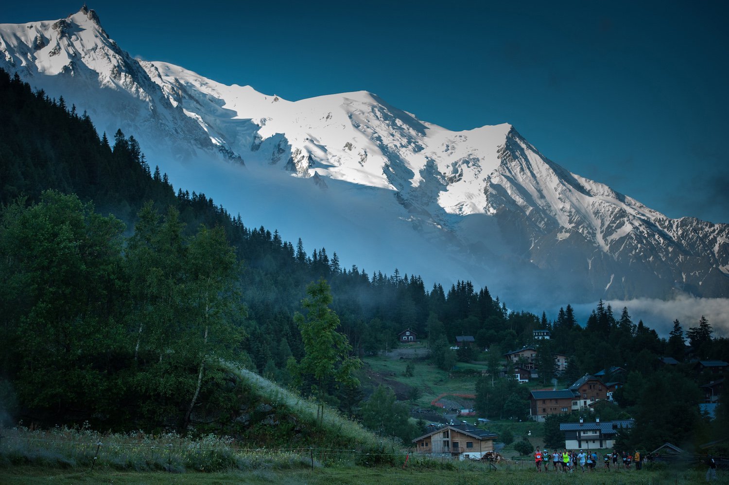 Marathon Du Mont Blanc Affiche Somptueuse Sur Le 42 Et 80 Km Lepape