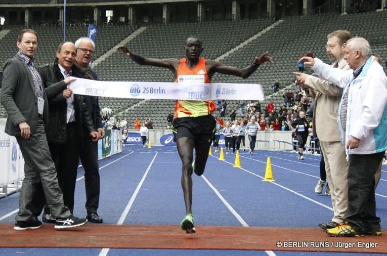 Dennis Kipruto Kimetto 25 km Berlin 2012